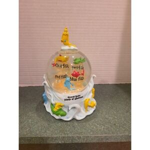 Universal Studios Islands of Adventure Dr Seuss One Two Red Blue Fish Snow Globe